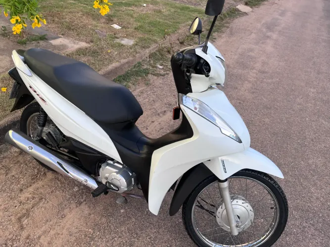 Vende-se Biz 110i