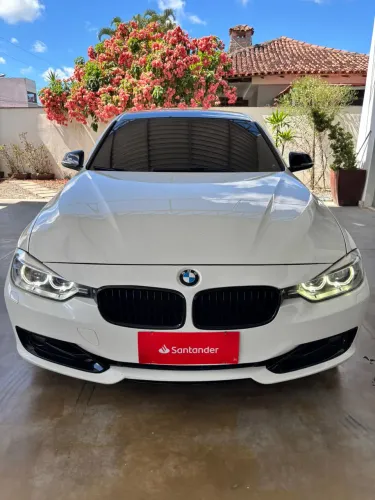 BMW 316I 1.6 TB 16V 136cv 4P 2014