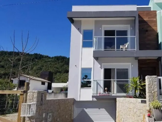 Casa em Rua Bernardino Manoel Rodrigues - Panorâmico - Garopaba/SC