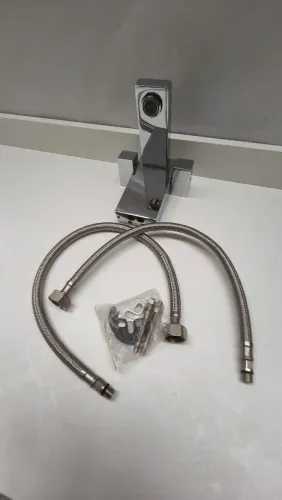Misturador água quente e água fria