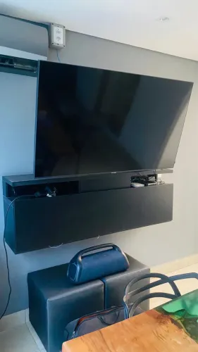 RACK DE TV 1,50L x 0,50A planejado cor preta