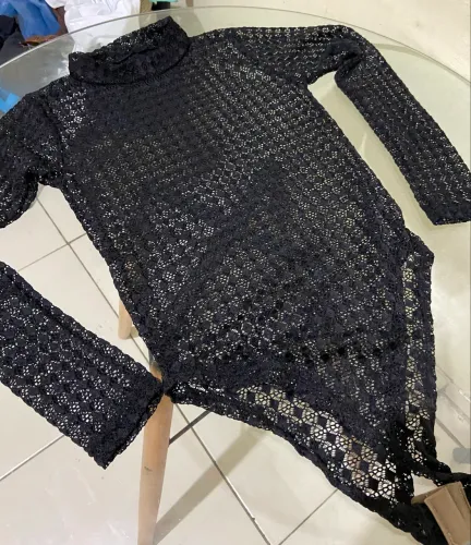 Body renda preta 20$