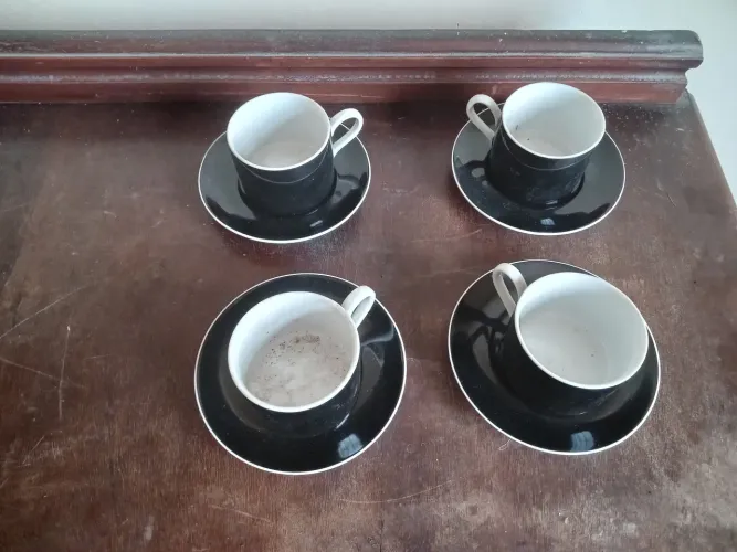 Conjunto de xícaras da Tok & Stok