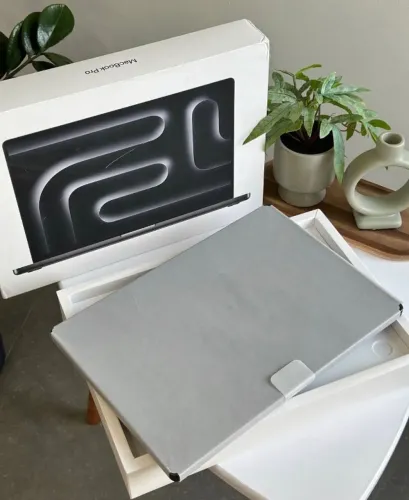MacBook Pro M3 