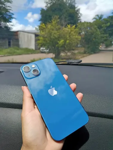 iPhone 13 256G todo original, sem detalhes nenhum