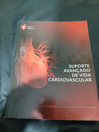 Manual do Profissional SAVC / ACLS (American Heart Association) - Edição em Português