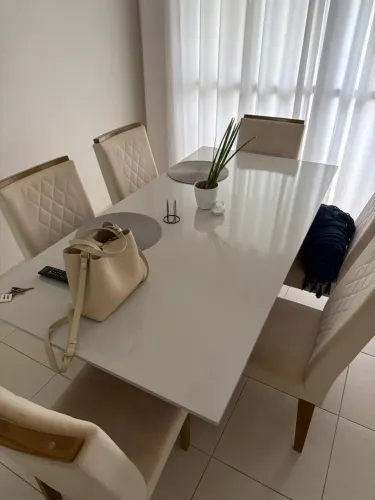 MESA DE JANTAR 6 LUGARES