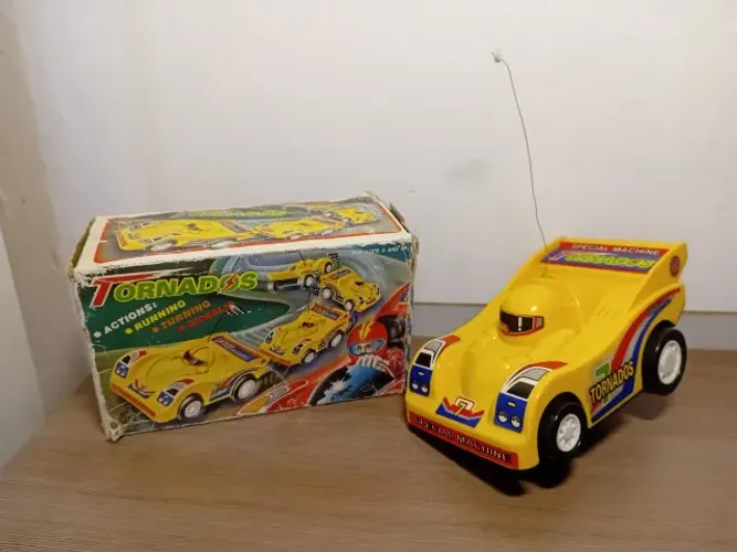 Carrinho de brinquedo Tornados Special Machine Anos 80