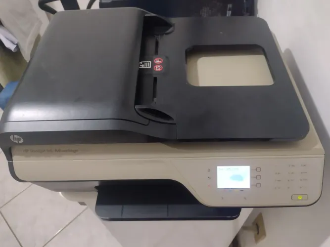 Multifuncional Hp com cartuchos por RS70.00 (leia o anúncio com atenção)