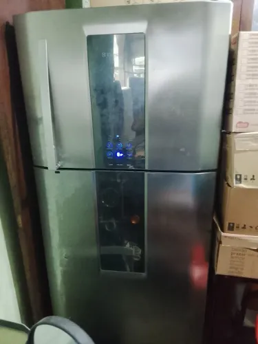 VENDO GELADEIRA ELETROLUX INFINITY FROST FREE