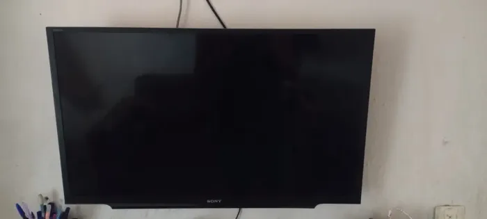 TV Sony Bravia 32" Smart - KDL-32W655D - Funcionando perfeitamente.