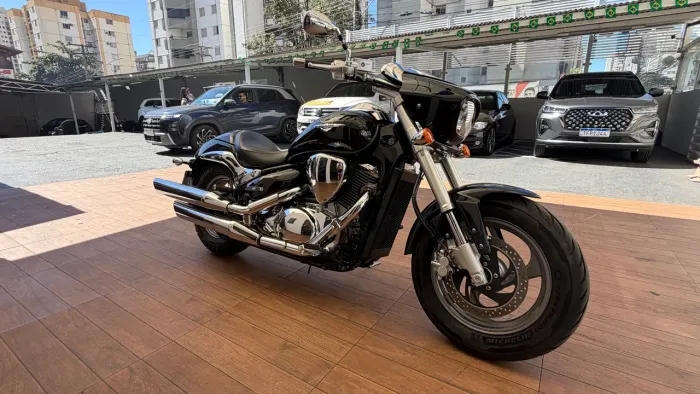 SUZUKI BOULEVARD M800 14.000 KM