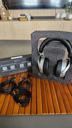 Hifiman HE400SE - magnético planar - ESTADO DE NOVO