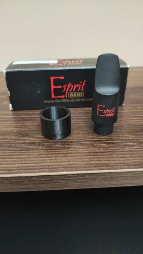 Boquilha Bari Espirit para sax soprano.