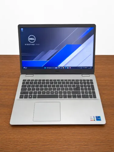 Notebook Dell Vostro 3501 Intel Core i7 | SSD NVMe 512GB | 8GB RAM | Excelente Desempenho