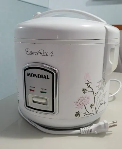 Panela de Arroz Mondial Bianca Rice 4 220v (Ótimo estado)
