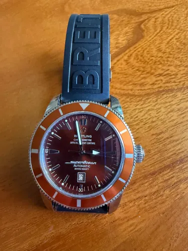 Breitling Superocean Heritage Laranja raro