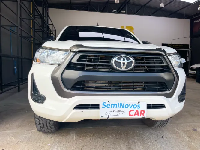 Toyota Hilux CD 4X4 2.8 Diesel Mec. 2022
