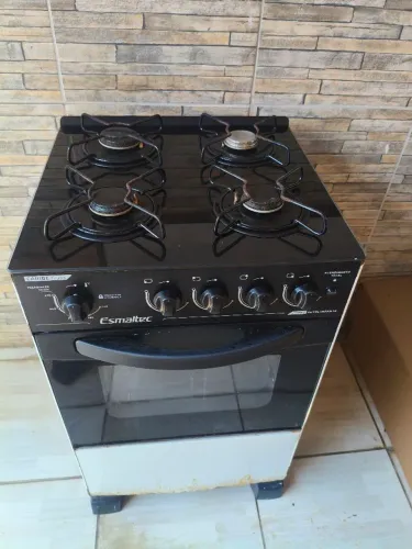 Fogão Esmaltec automático 4 bocas