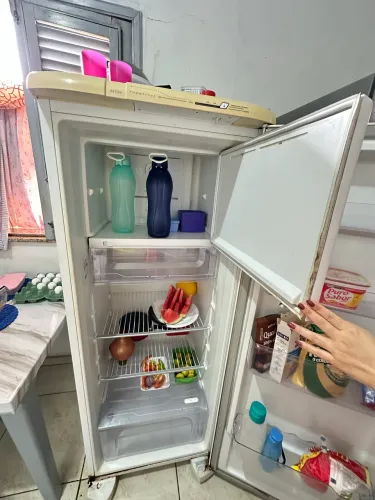 VENDO GELADEIRA 