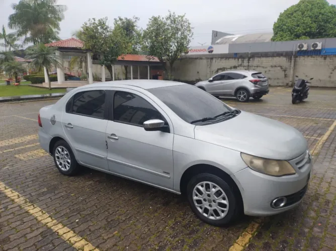 Volkswagen Voyage 1.0/1.0 City MI Total Flex 8V 4P 2010