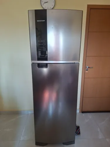 Geladeira Brastemp 400L