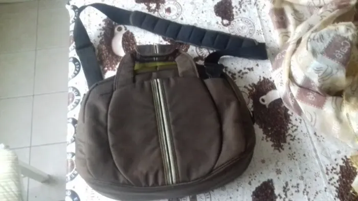 pasta Bolsa  47 cm comprimento perfeito estado tecido forte 40 reais