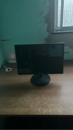 Monitor 19 pol Mavint