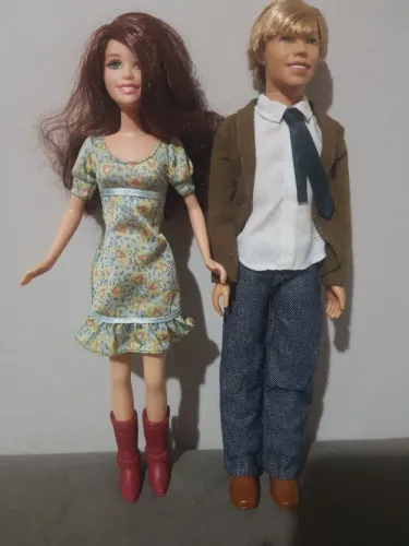 Bonecos Hannah Montana Movie Miley e Travis