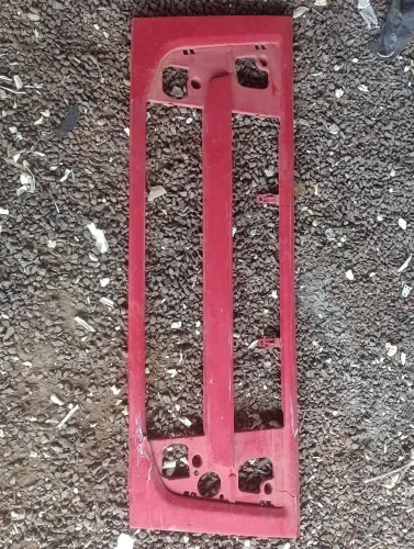 Vendo Uma Grade dianteira do Volvo FH