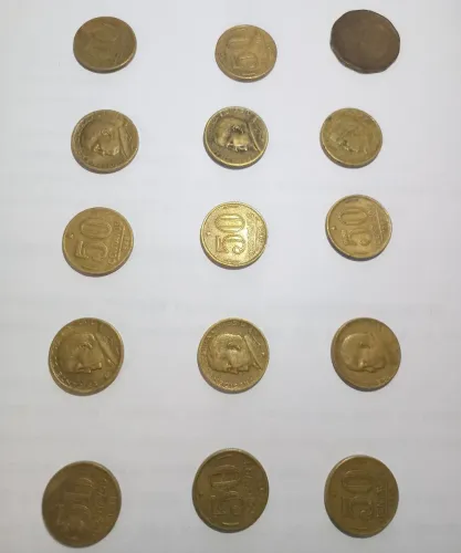150 Moedas Antigas de 50 centavos (1949 a 1956) - lote para colecionadores