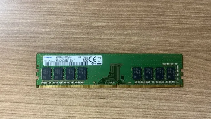Memória DDR4 Samsung 8gb - Funcionando perfeitamente, testada 100%.