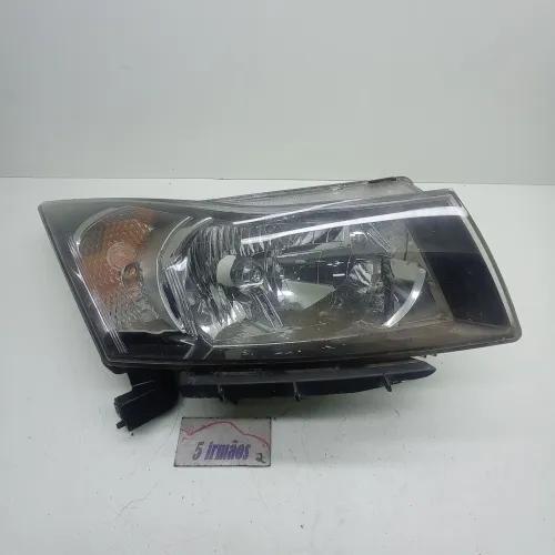 Farol Direito Chevrolet Cruze 1.8 2013 2014 *