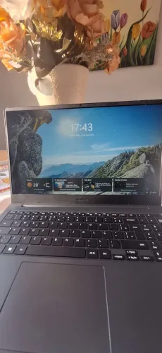 Notebook Samsung Book4, 550XED