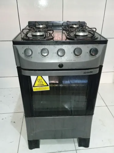 Fogão 4 bogas Usado