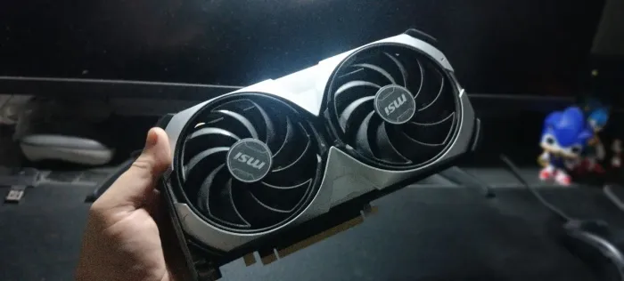 RTX 4070 MSI VENTUS 2X