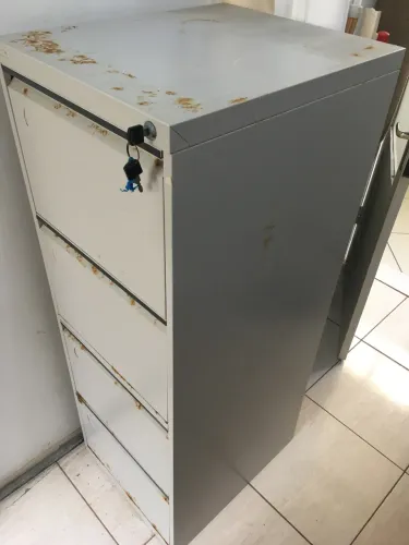 Arquivo de escritório 4 gavetas