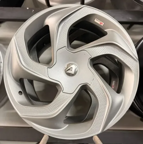 Roda Volcano Concept Aro 18