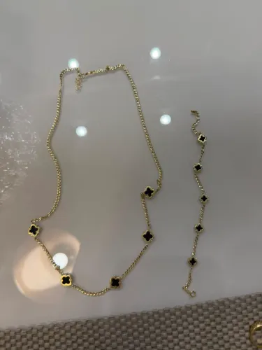 VENDO CONJUNTO OURO 18K 12.7G TREVO 4 FOLHAS