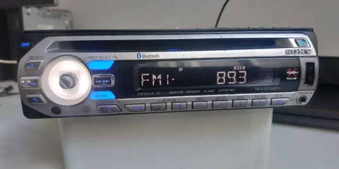 FRENTE RADIO CD MEX-BT3607U