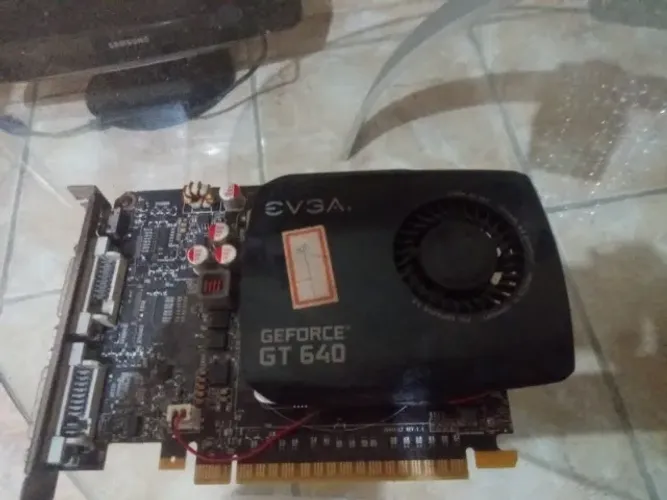 Placa de Vídeo Geforce GT 640  EVGA 