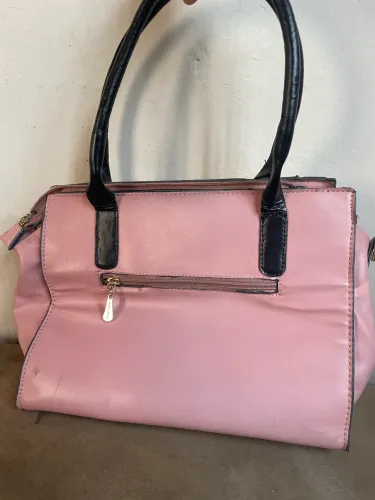 Bolsa feminina rosa Jenne Janne pouco usada