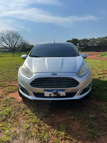 Ford Fiesta 1.5 16V Flex Mec. 5P 2014