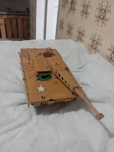 Tanques comandos em ação 