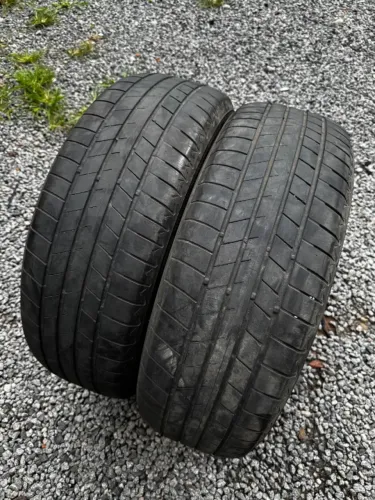 Pneus 215/60r17 Bridgestone Usados - R$ 350 Par