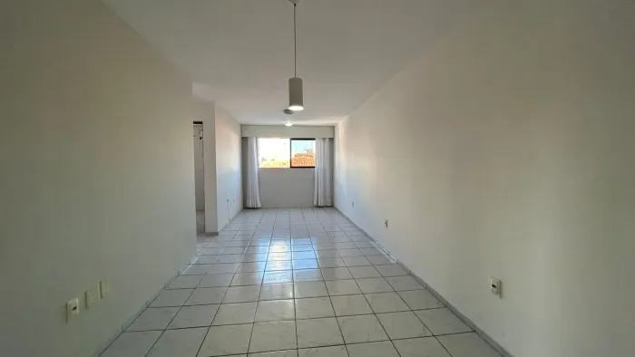 Apartamento 3 Dormitórios sendo 1 Suíte, à  no Bairro Altiplano 