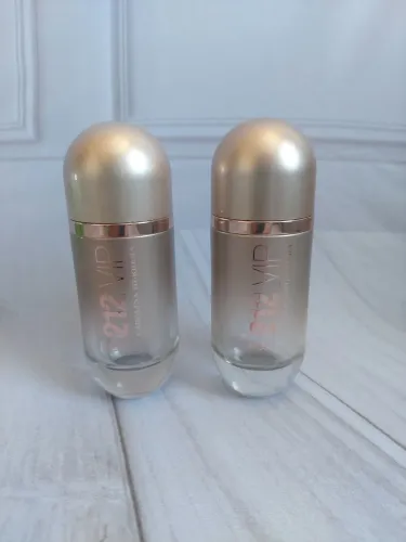 Vidro frasco de perfume 212 Rose VIP Carolina Herrera vazio para colecionadores
