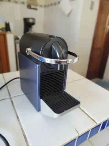 Vendo cafeteira Nespresso