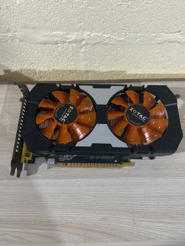 Placa de vídeo Zotac GeForce GTX 750 Ti 2GB