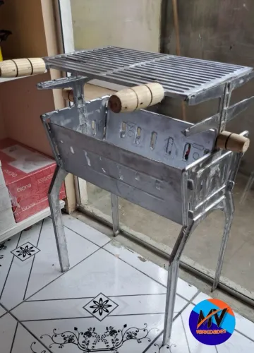 CHURRASQUEIRA DE ALUMÍNIO